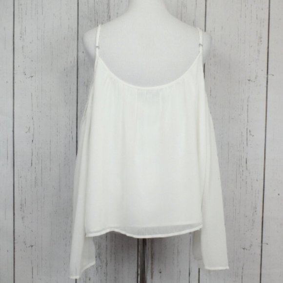 Lovers + Friends Cold Shoulder Top - Picture 5 of 5
